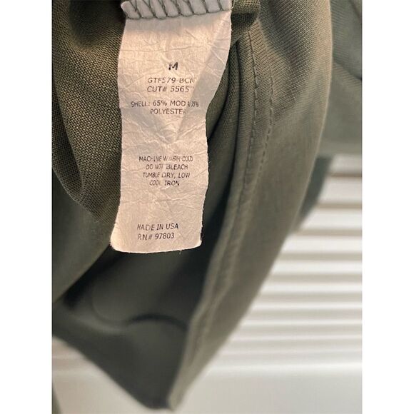 Green Envelope LA Women's Olive Button Front Tie Blouse Medium 3/4 Sleeve V-Neck - Picture 4 of 4